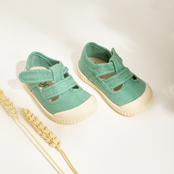 Berri Wide Barefoot Sandals - Matcha
